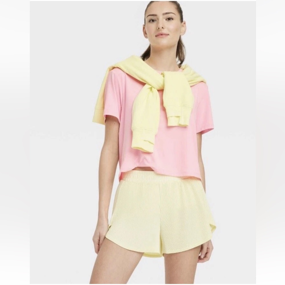 All In Motion Yellow Women's Athletic Shorts (M)